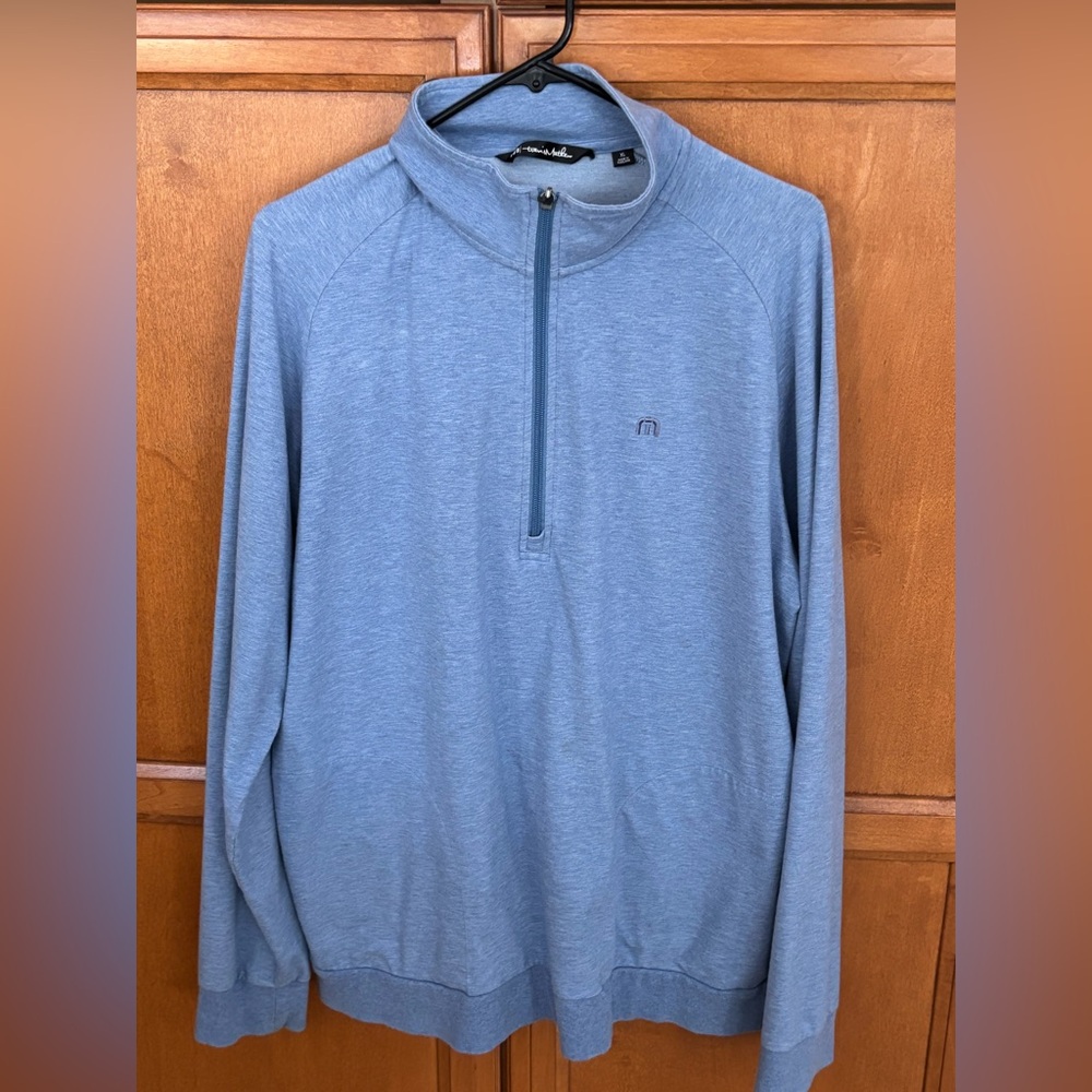 Travis Mathew Shirt Mens XL Light Blue 1/4 Zip Pullover Pockets